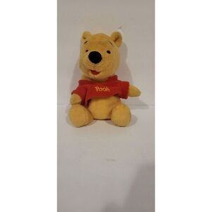 Disney Exclusive Winnie The Pooh‎ Stuffed Animal Plush Small Toy 7" So Cute!!
